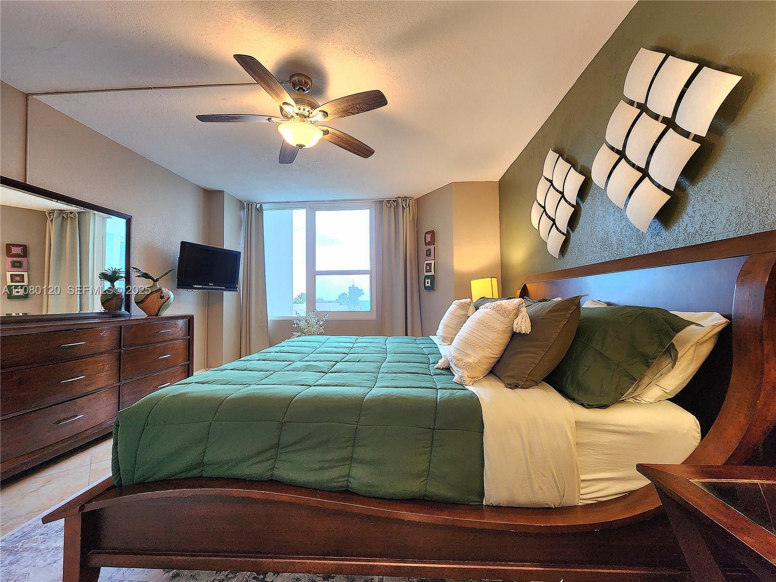 3505 S Ocean Dr #407, Hollywood FL 33019