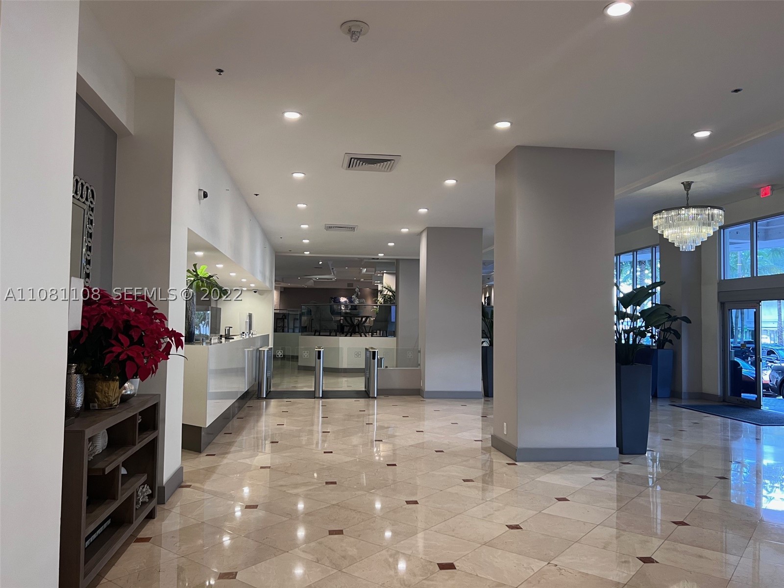 100 Lincoln Rd #1121, Miami Beach FL 33139
