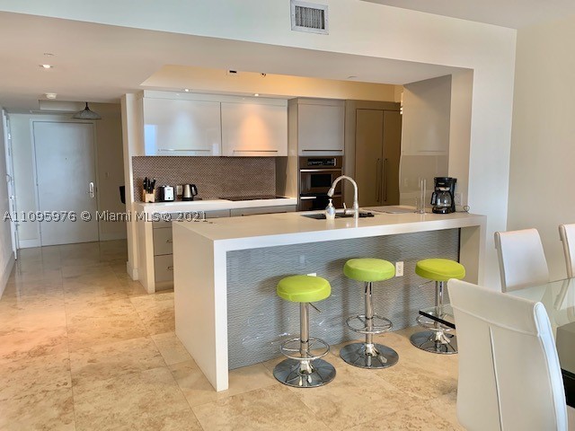 1830 S Ocean Dr #4904, Hallandale Beach FL 33009