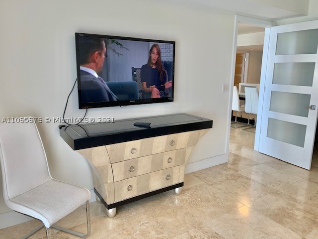 1830 S Ocean Dr #4904, Hallandale Beach FL 33009