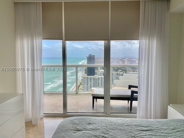 1830 S Ocean Dr #4904, Hallandale Beach FL 33009