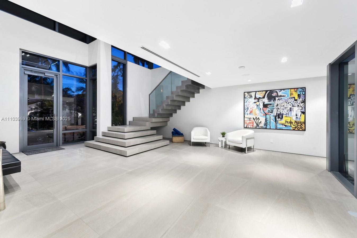 440 Mola Ave, Fort Lauderdale FL 33301