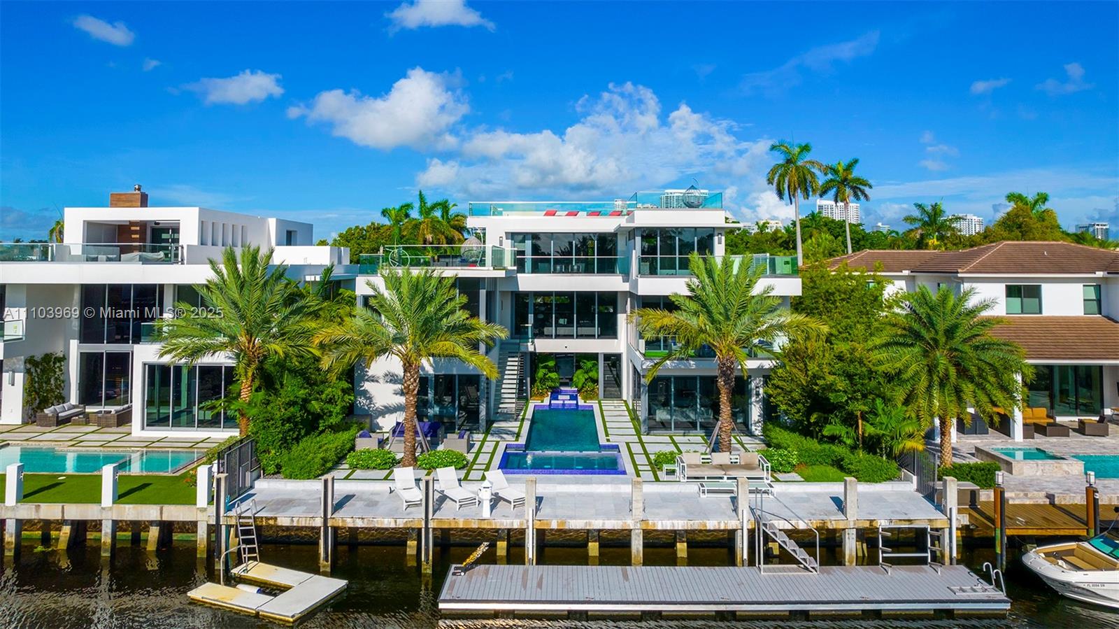 440 Mola Ave, Fort Lauderdale FL 33301