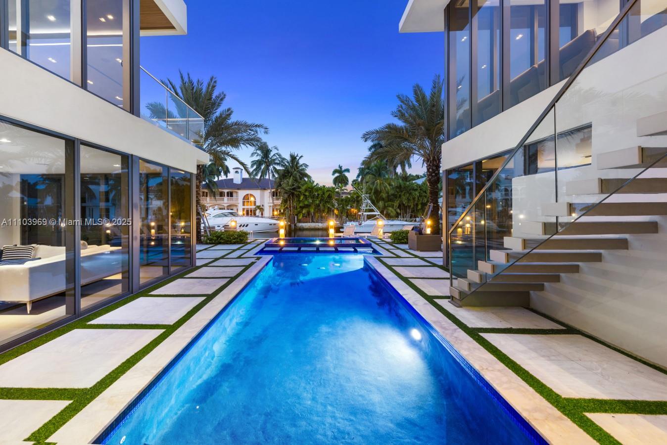 440 Mola Ave, Fort Lauderdale FL 33301