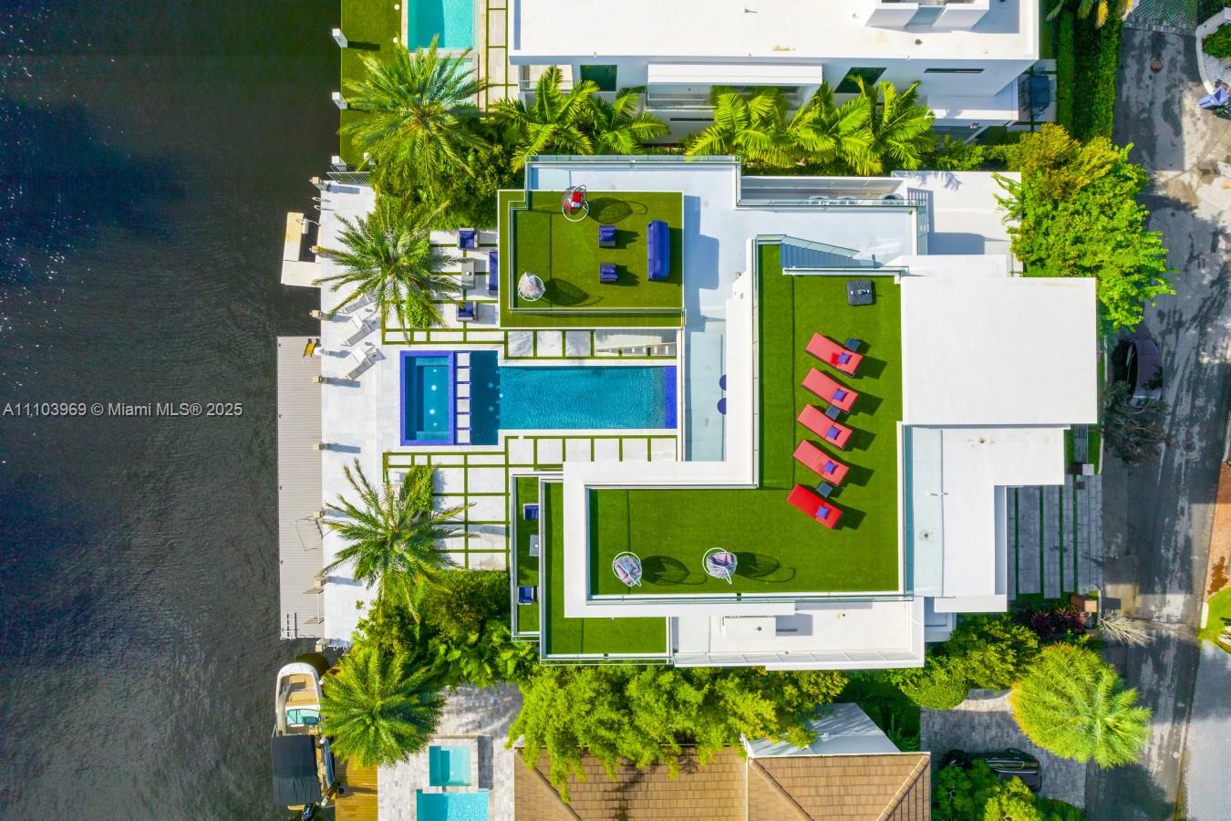 440 Mola Ave, Fort Lauderdale FL 33301