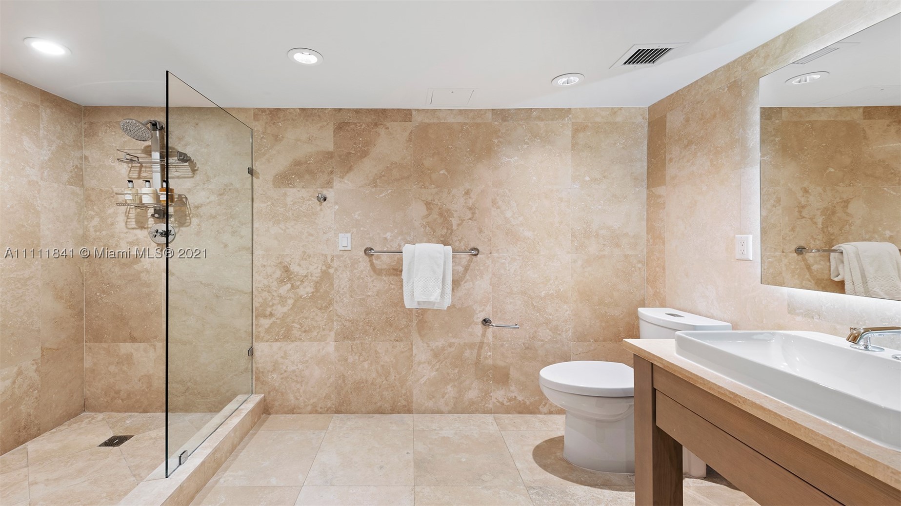 102 24th St #904, Miami Beach FL 33139