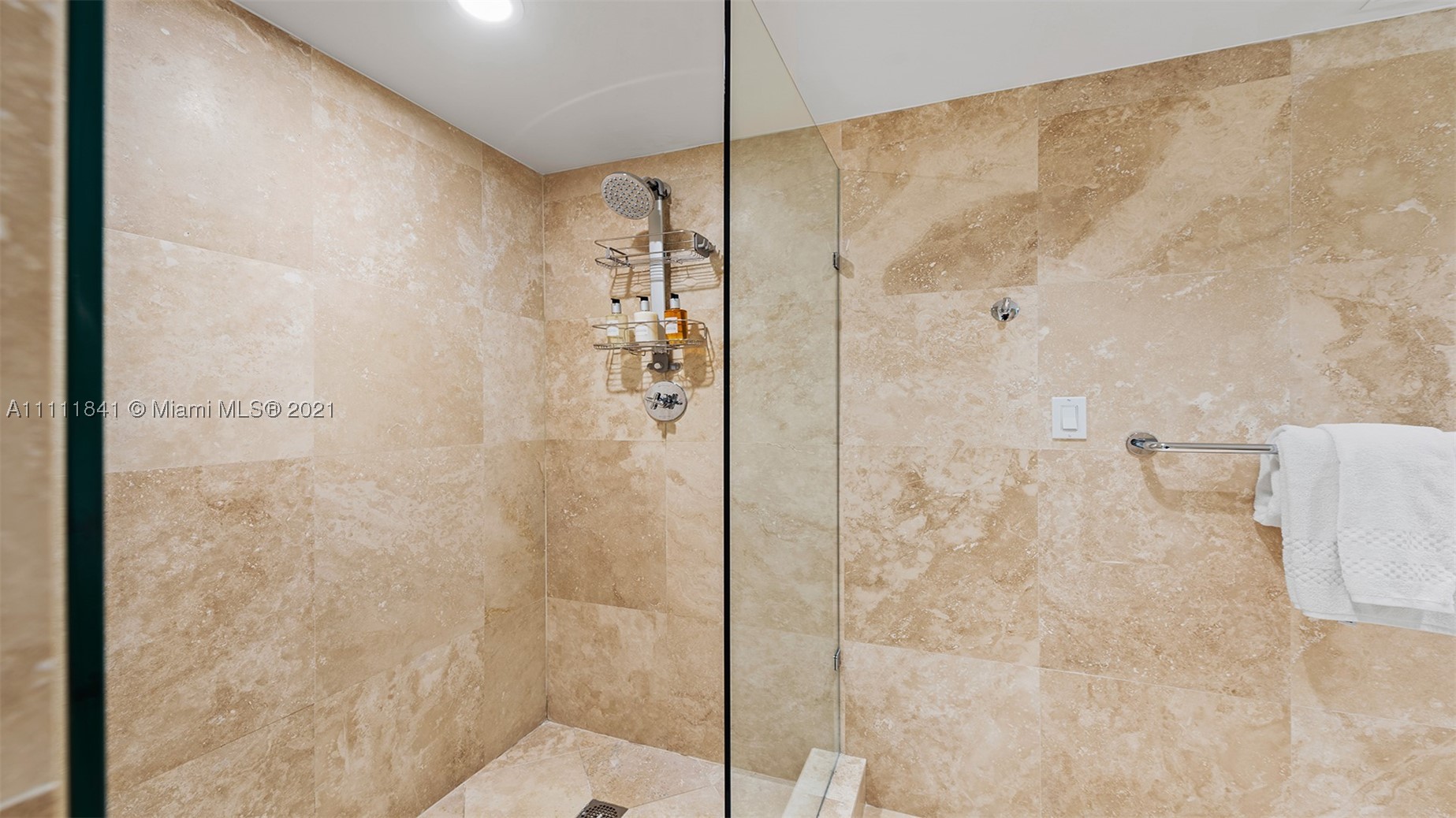 102 24th St #904, Miami Beach FL 33139