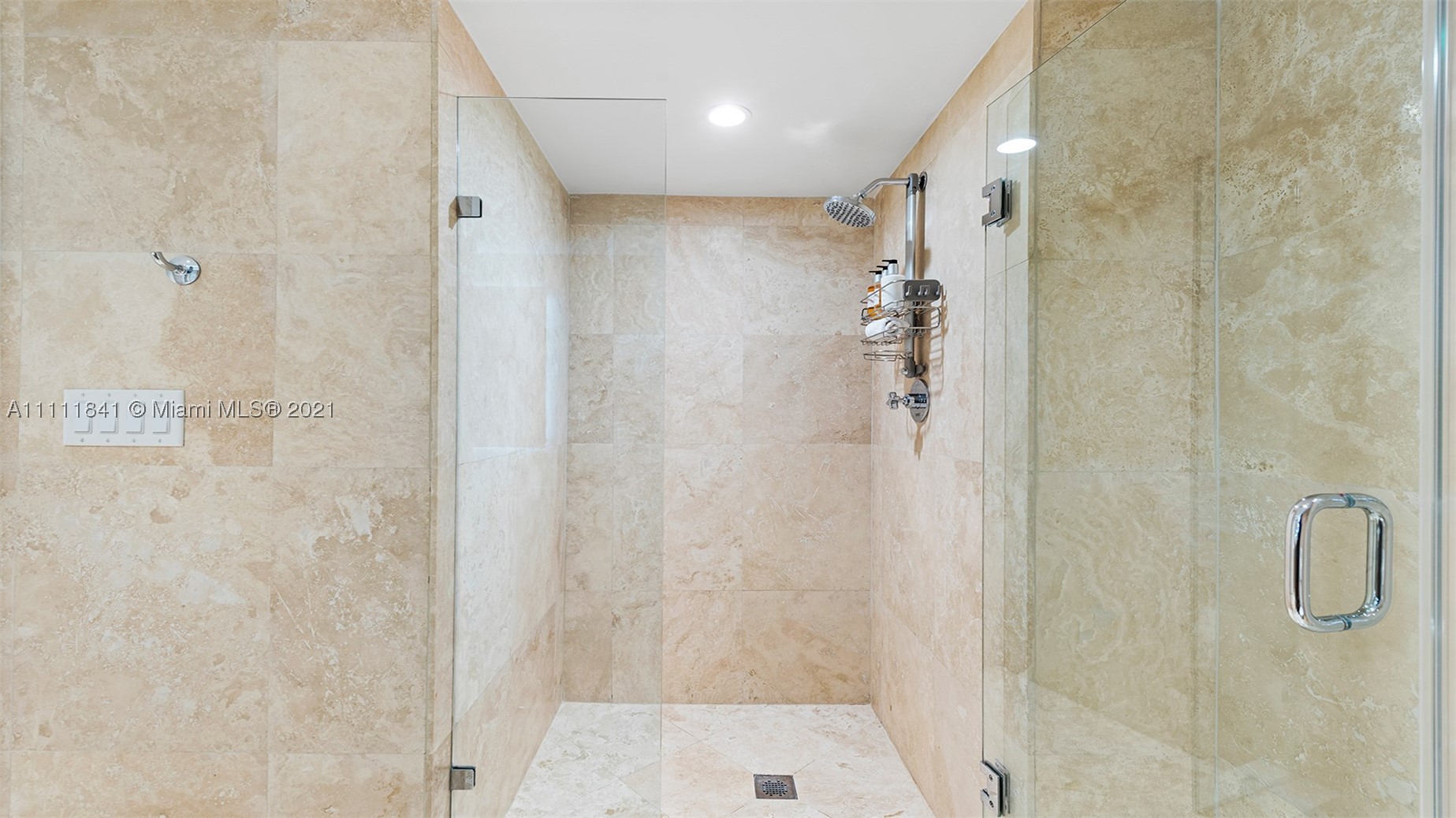 102 24th St #904, Miami Beach FL 33139