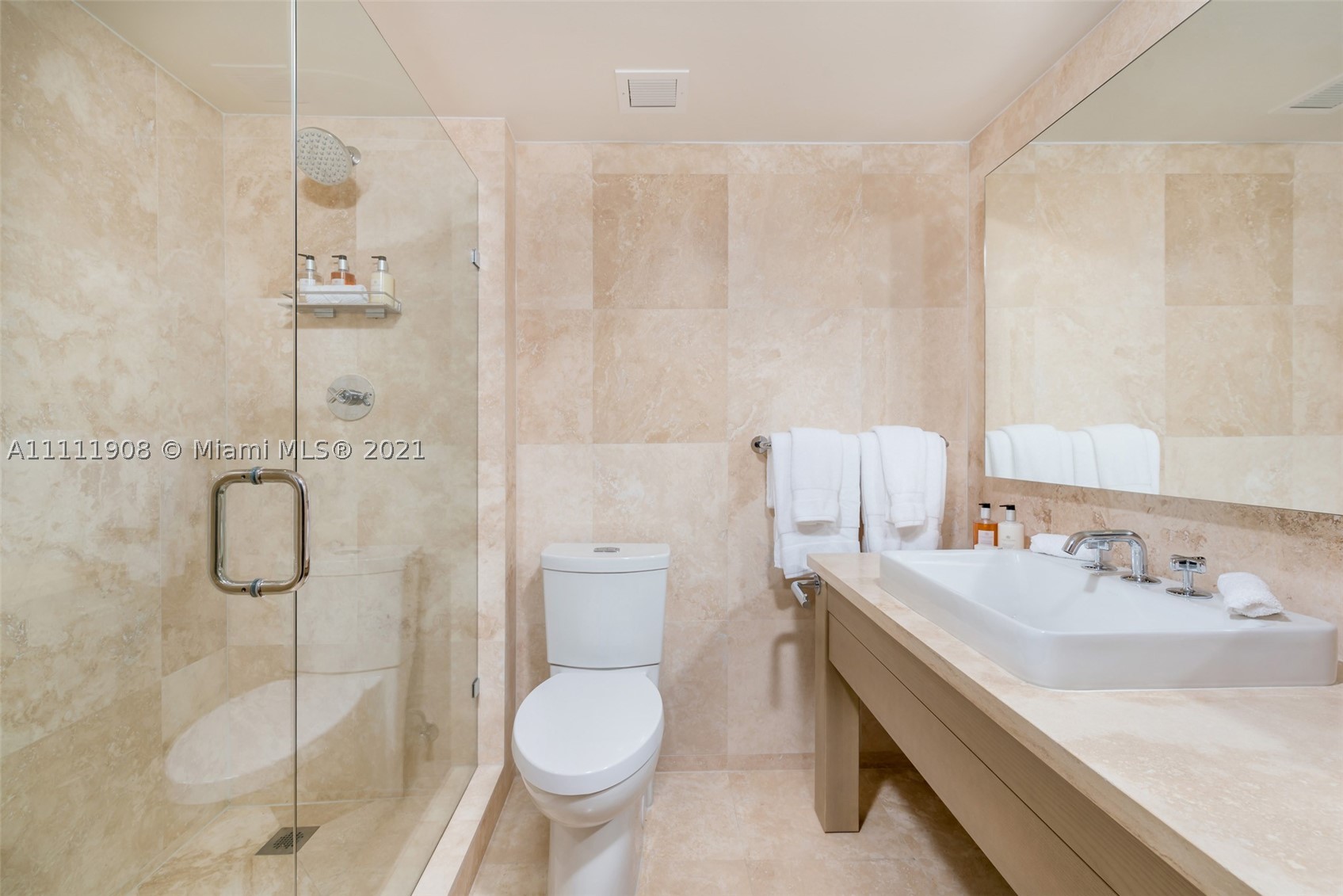 102 24th St #1019, Miami Beach FL 33139