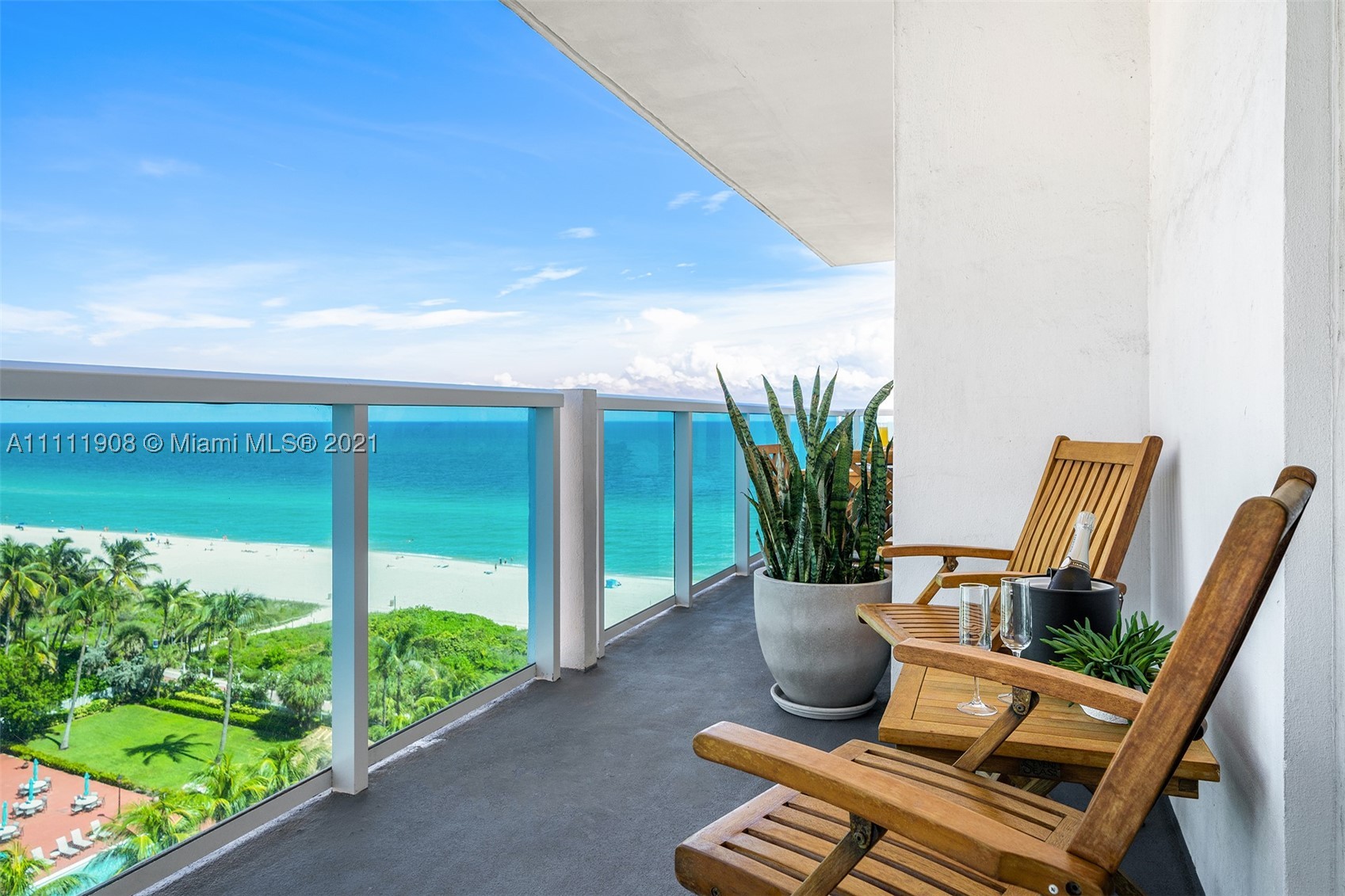 102 24th St #1019, Miami Beach FL 33139