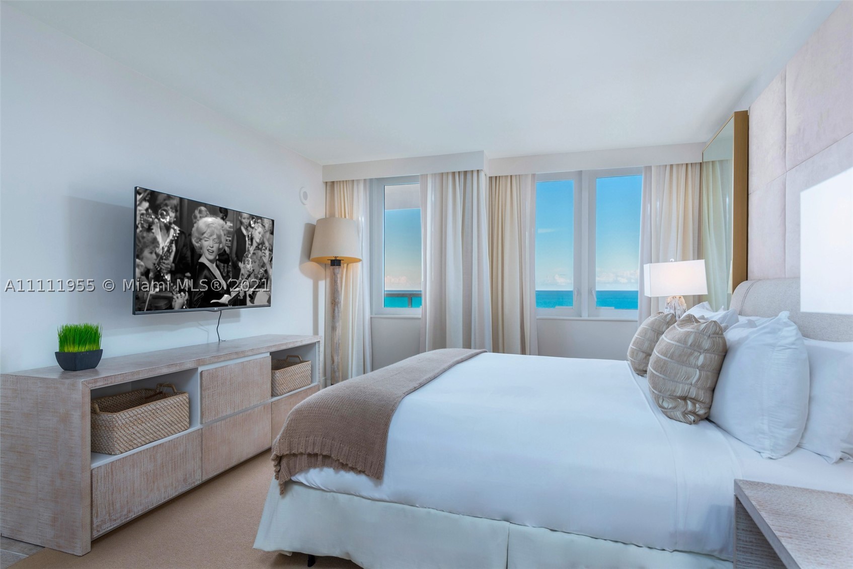 102 24th St #1144, Miami Beach FL 33139