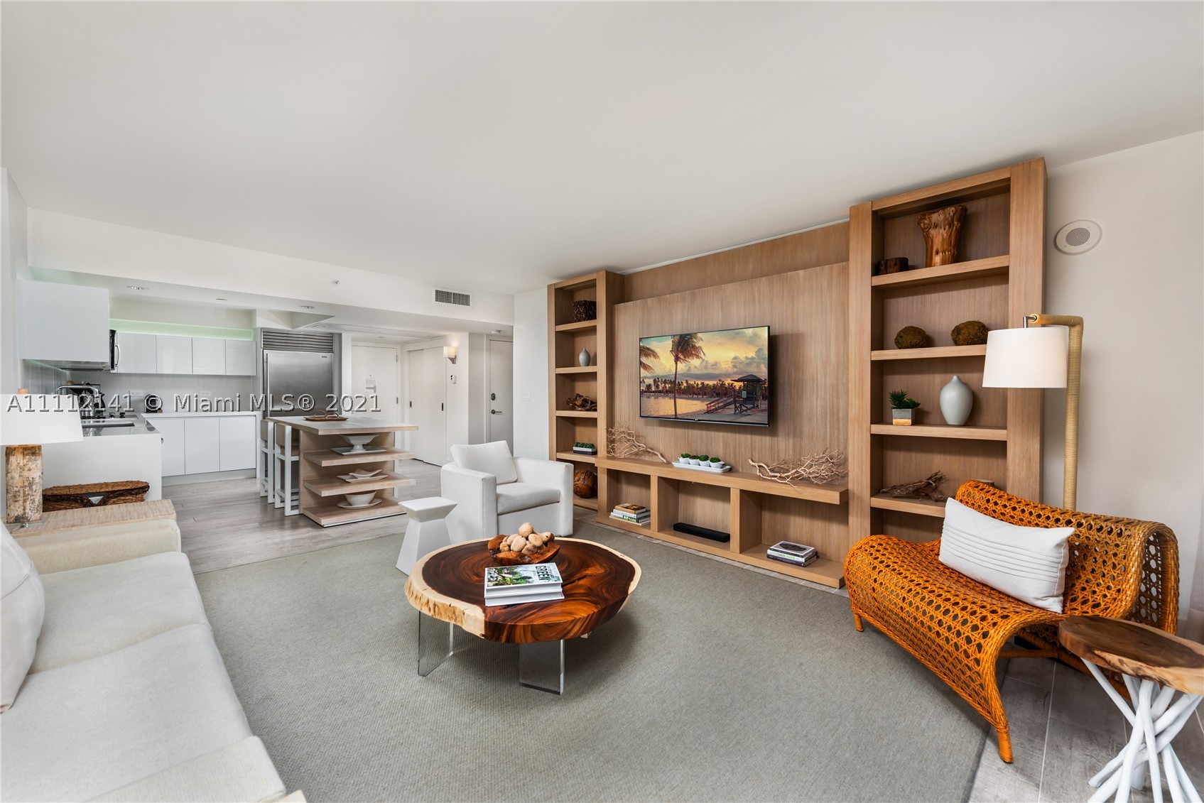 102 24th St #1208, Miami Beach FL 33139