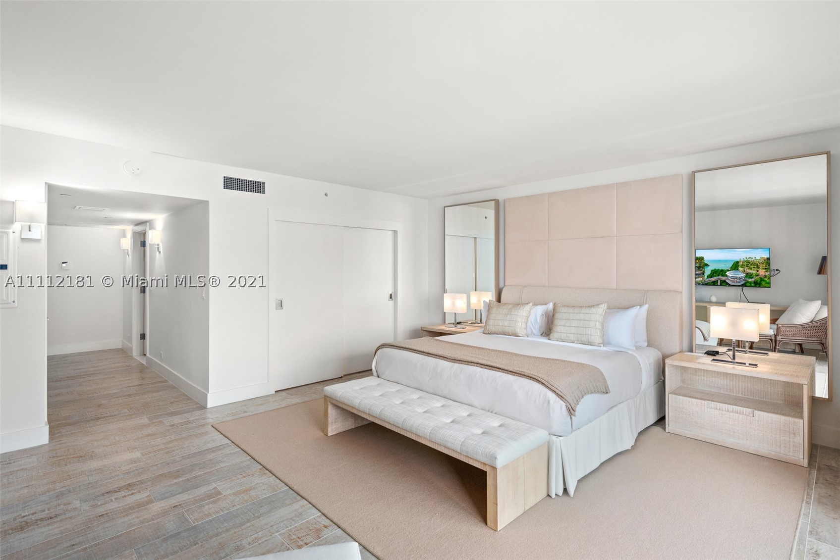 102 24th St #1219, Miami Beach FL 33139