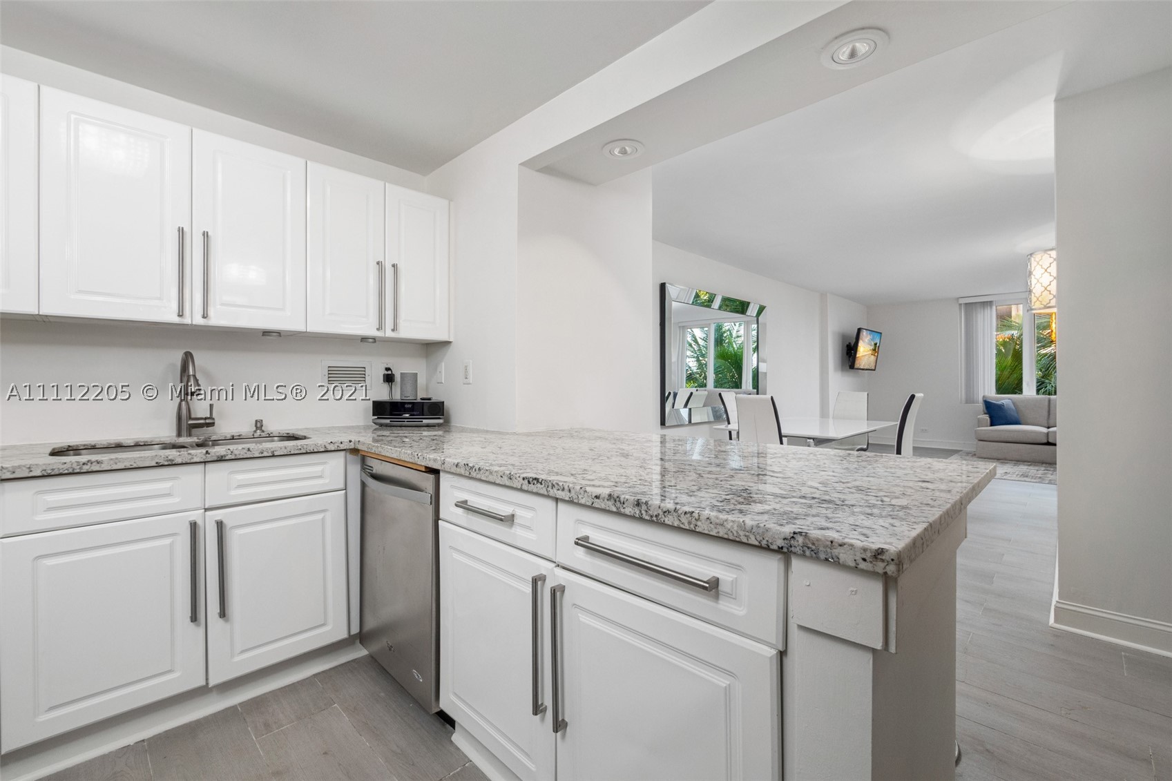 2301 Collins Ave #328, Miami Beach FL 33139