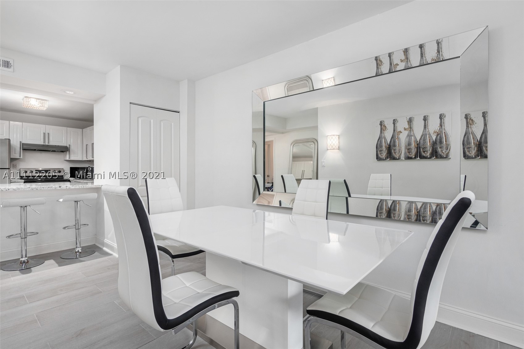 2301 Collins Ave #328, Miami Beach FL 33139
