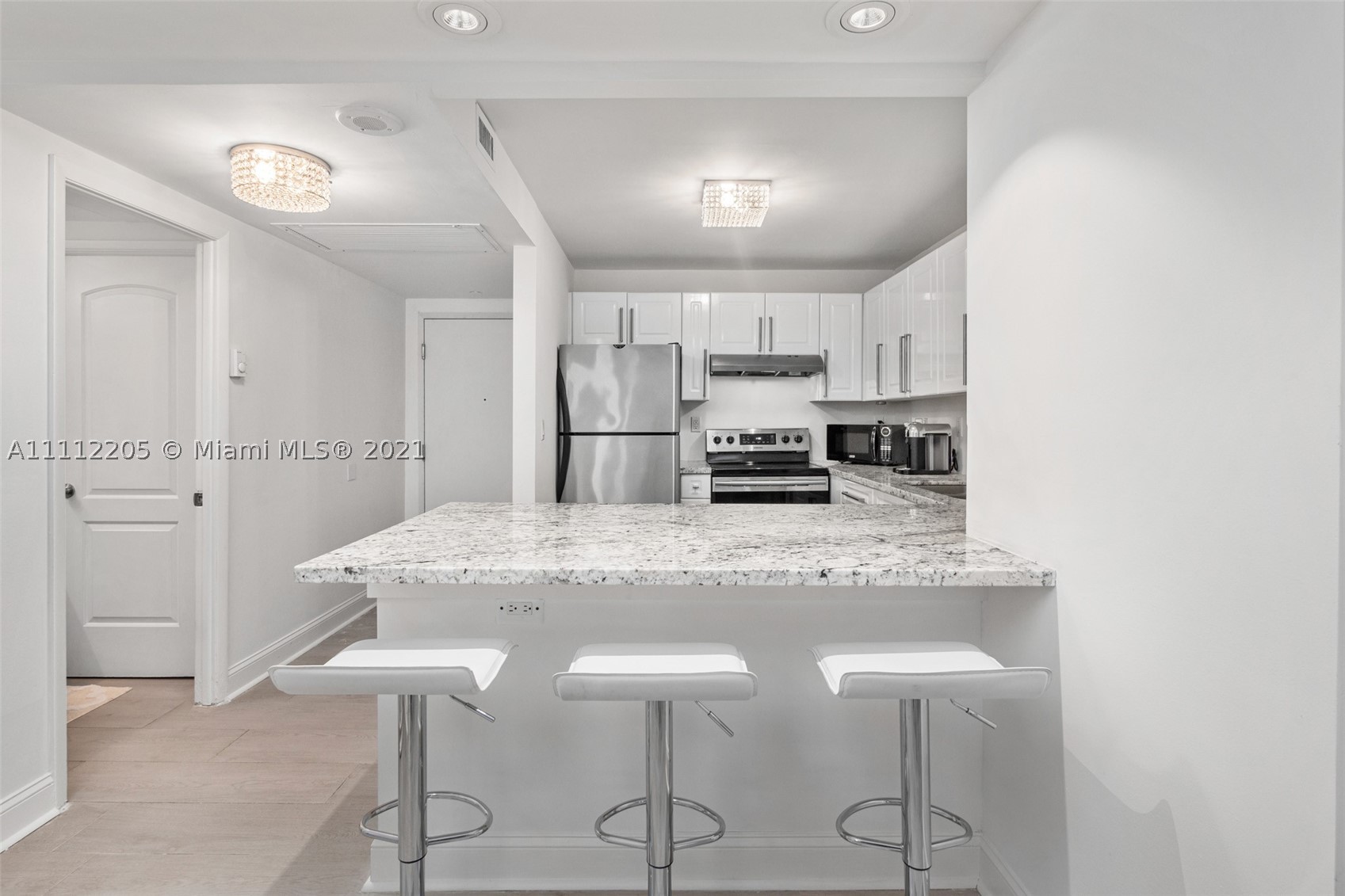 2301 Collins Ave #328, Miami Beach FL 33139