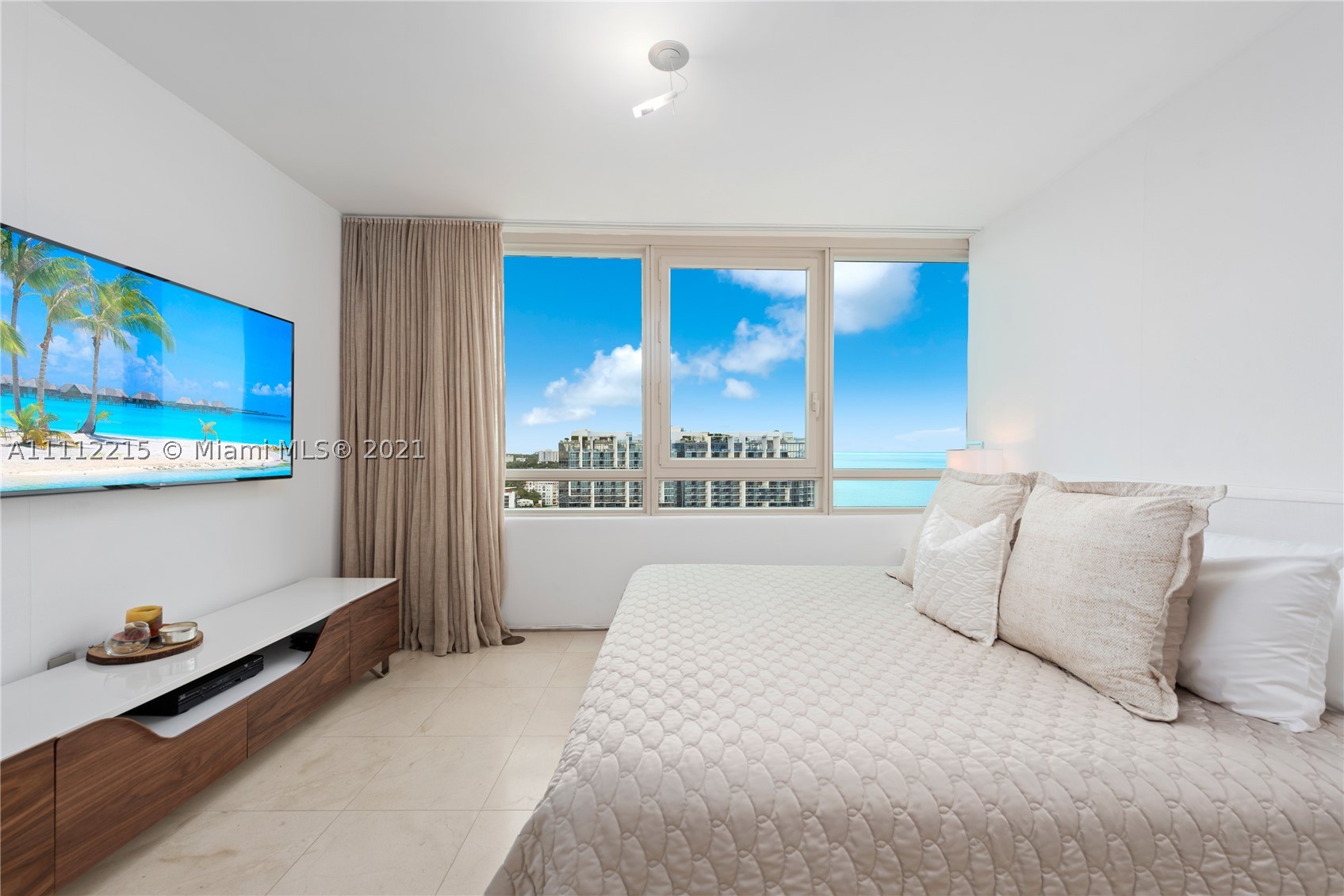 101 20th St #2401, Miami Beach FL 33139