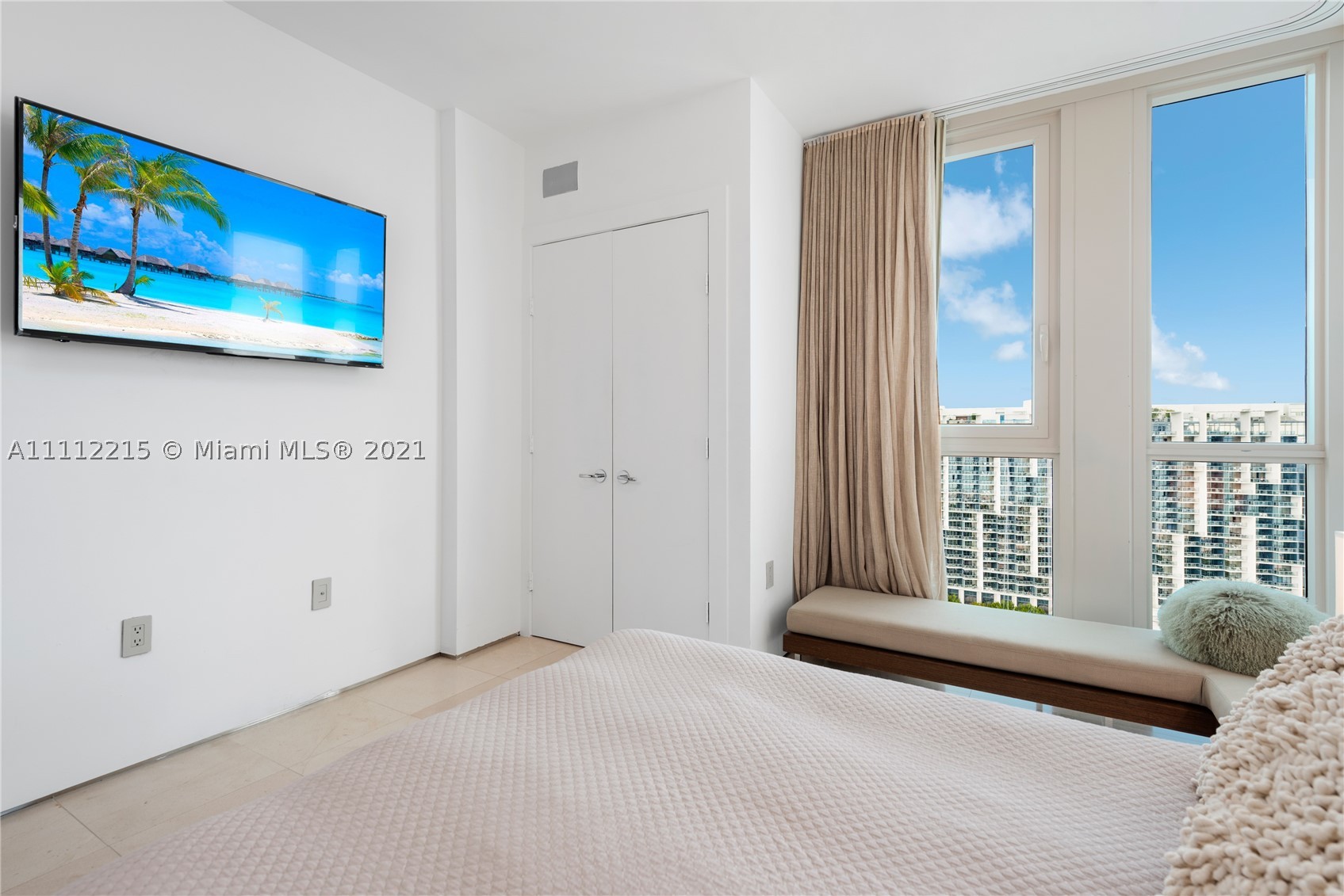 101 20th St #2401, Miami Beach FL 33139