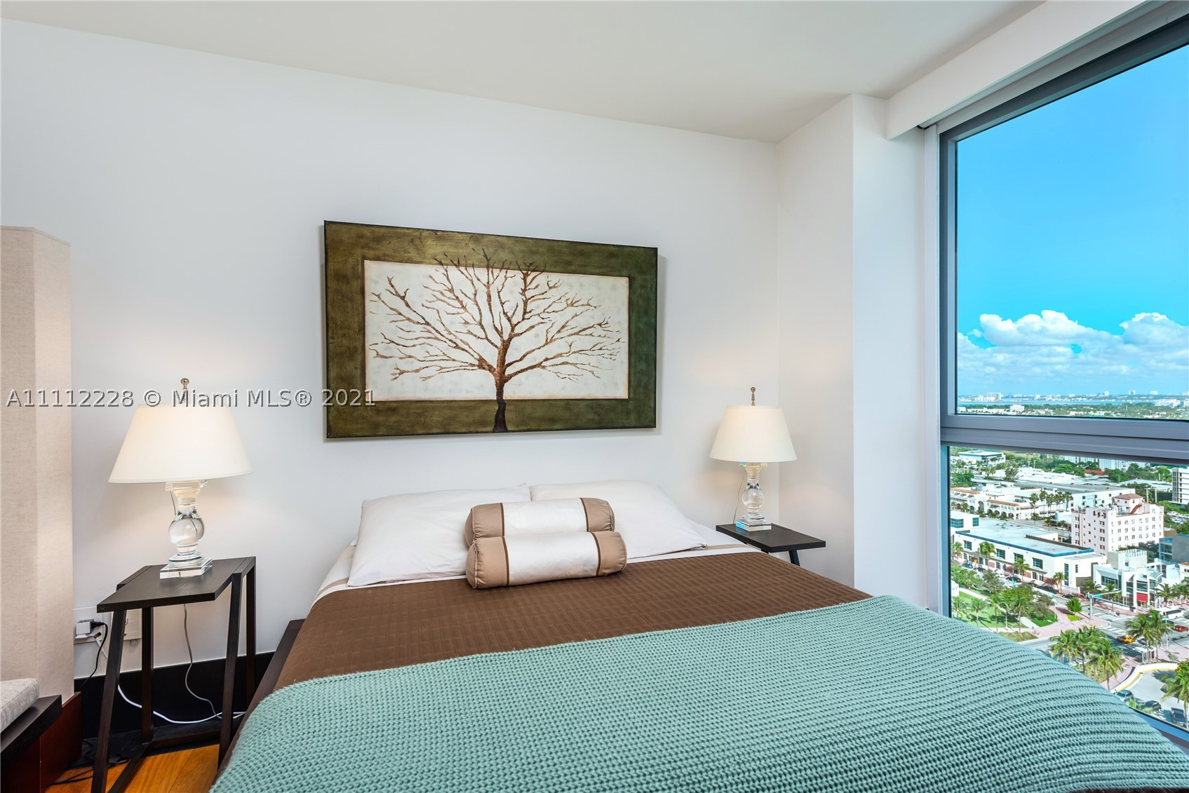 101 20th St #2707, Miami Beach FL 33139