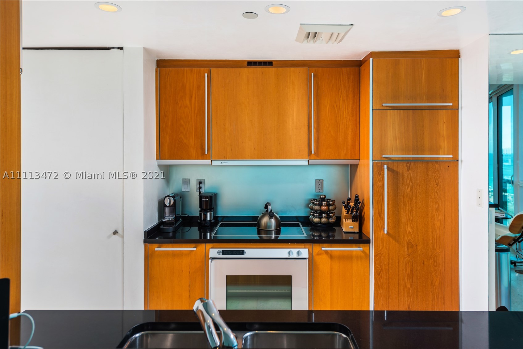 101 20th St #2208, Miami Beach FL 33139