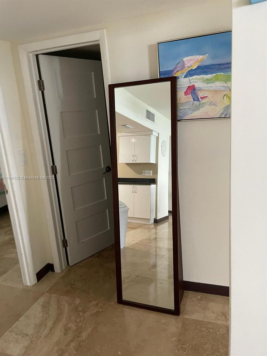 3725 S Ocean Dr #301, Hollywood FL 33019