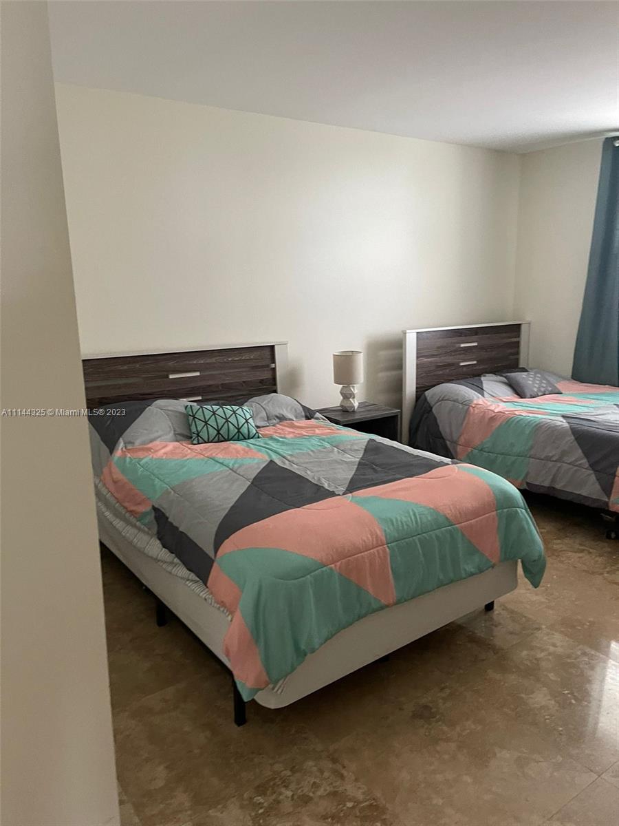 3725 S Ocean Dr #301, Hollywood FL 33019