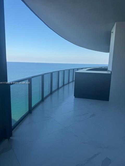 18555 Collins Ave #2905, Sunny Isles Beach FL 33160