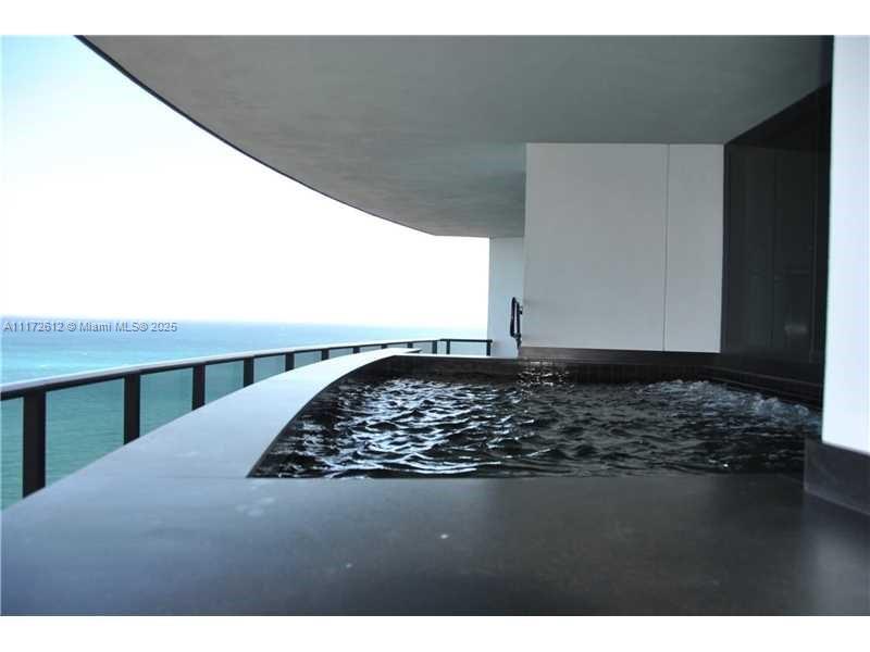 18555 Collins Ave #2905, Sunny Isles Beach FL 33160