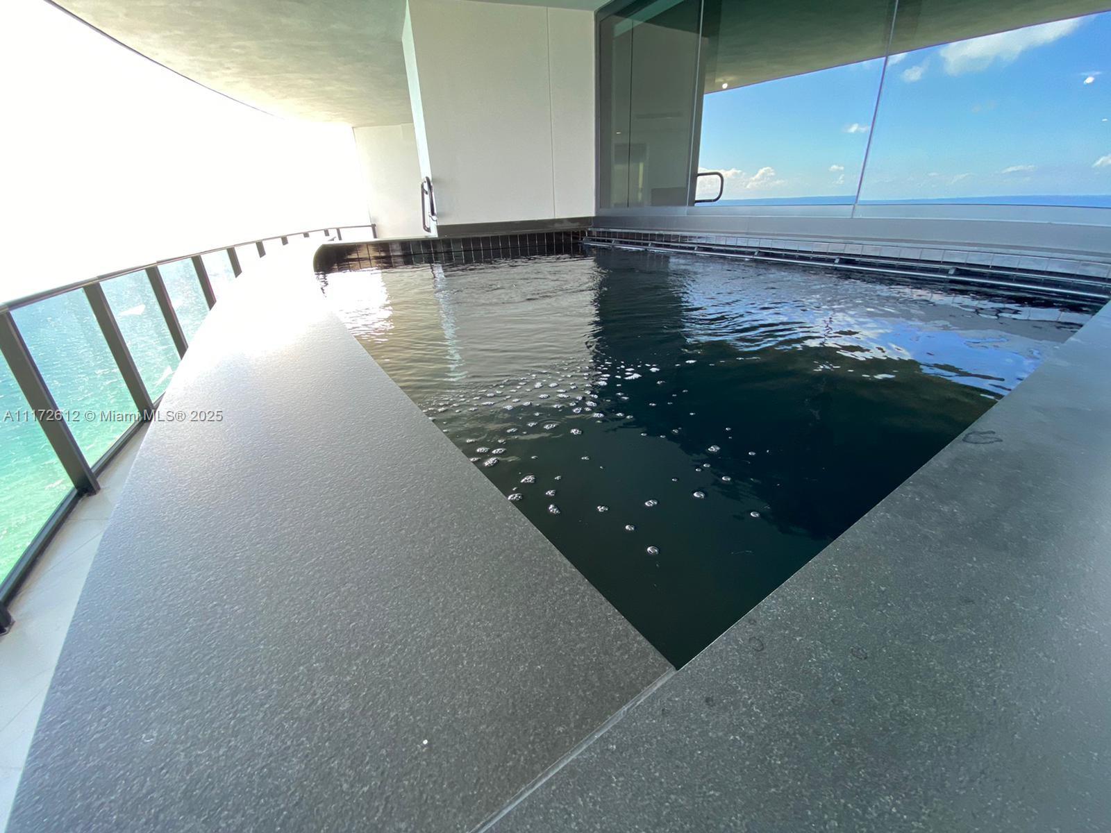18555 Collins Ave #2905, Sunny Isles Beach FL 33160