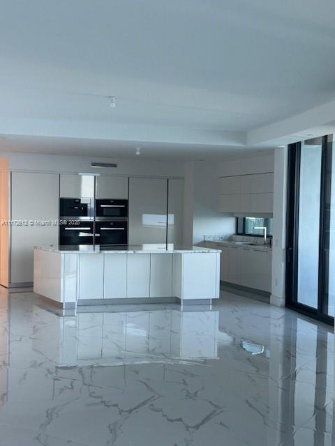 18555 Collins Ave #2905, Sunny Isles Beach FL 33160