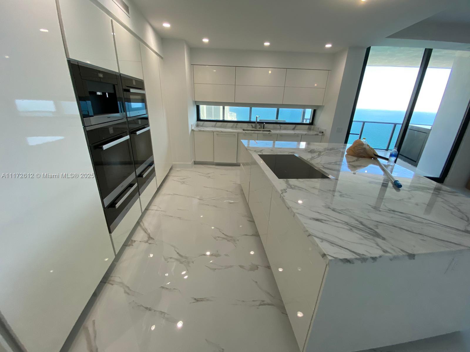 18555 Collins Ave #2905, Sunny Isles Beach FL 33160