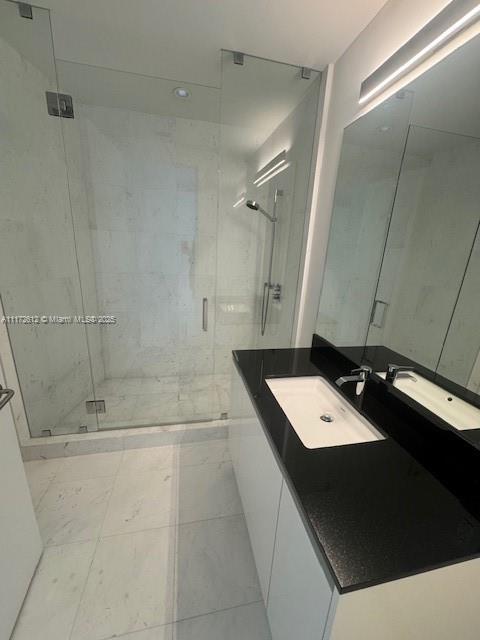 18555 Collins Ave #2905, Sunny Isles Beach FL 33160