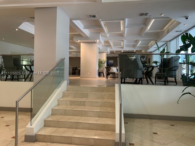 100 Lincoln Rd #1243, Miami Beach FL 33139