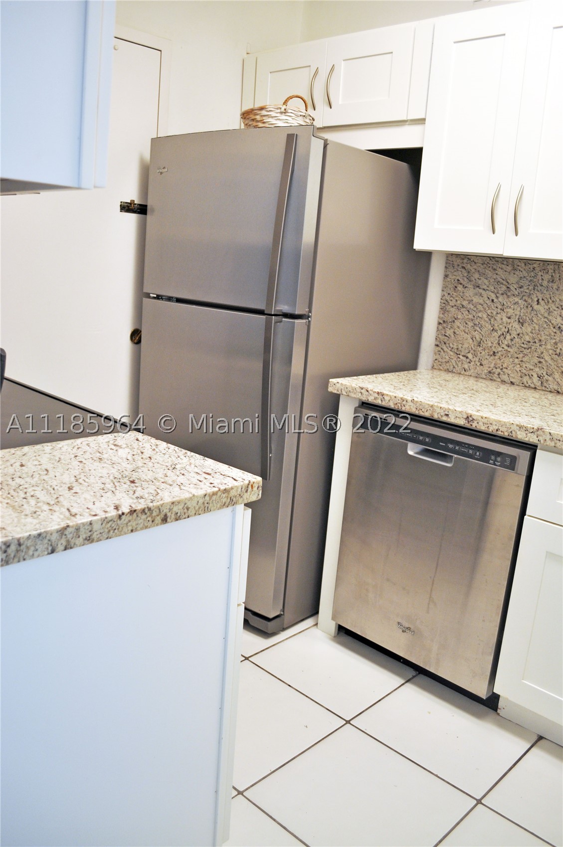 100 Lincoln Rd #910, Miami Beach FL 33139