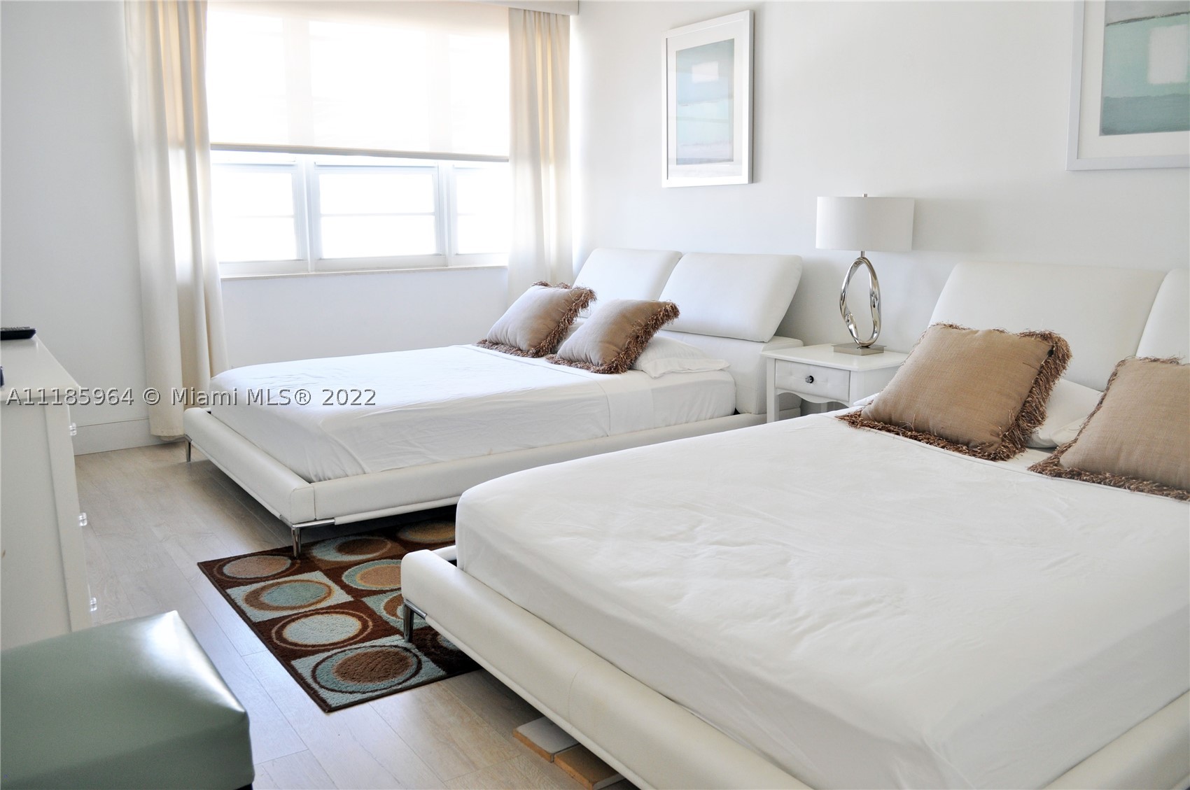 100 Lincoln Rd #910, Miami Beach FL 33139