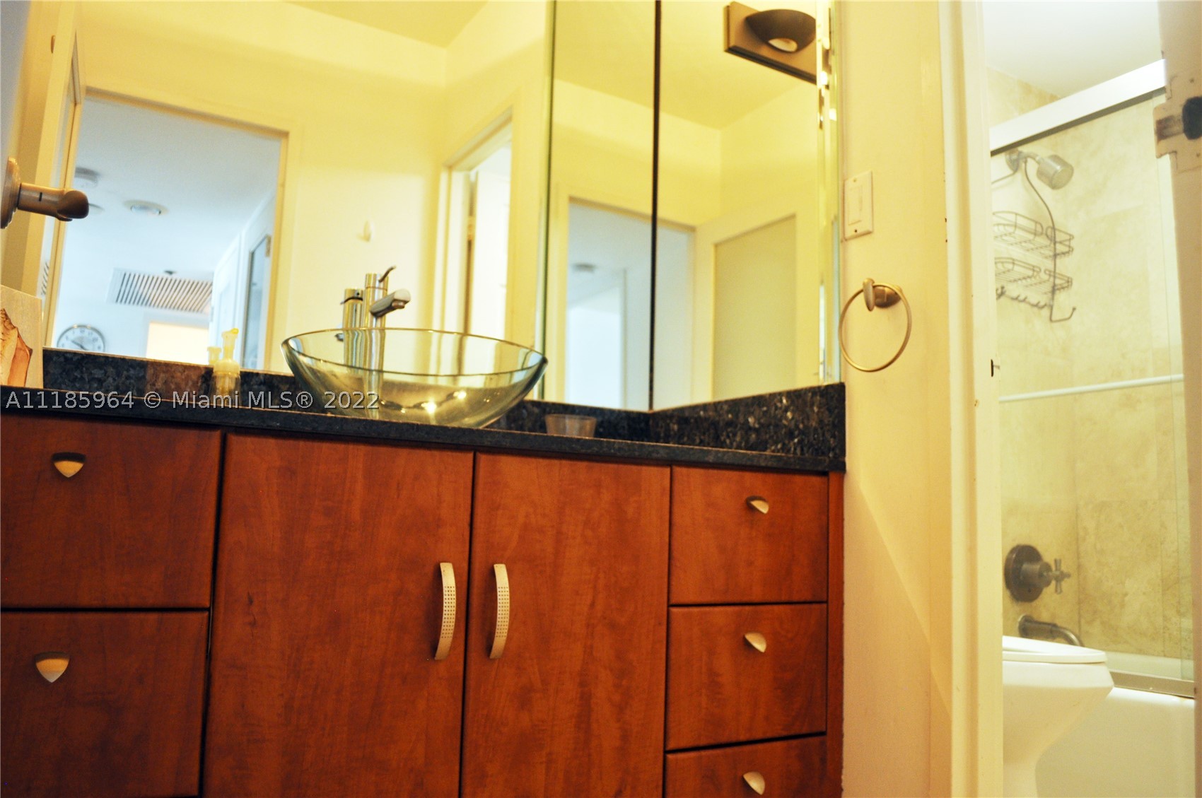 100 Lincoln Rd #910, Miami Beach FL 33139