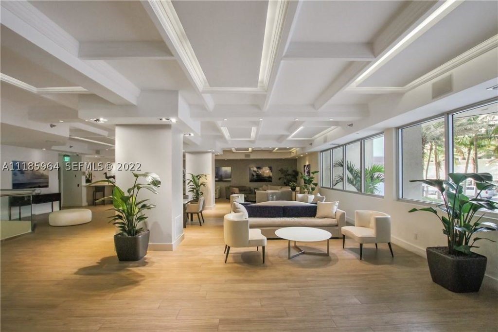 100 Lincoln Rd #910, Miami Beach FL 33139