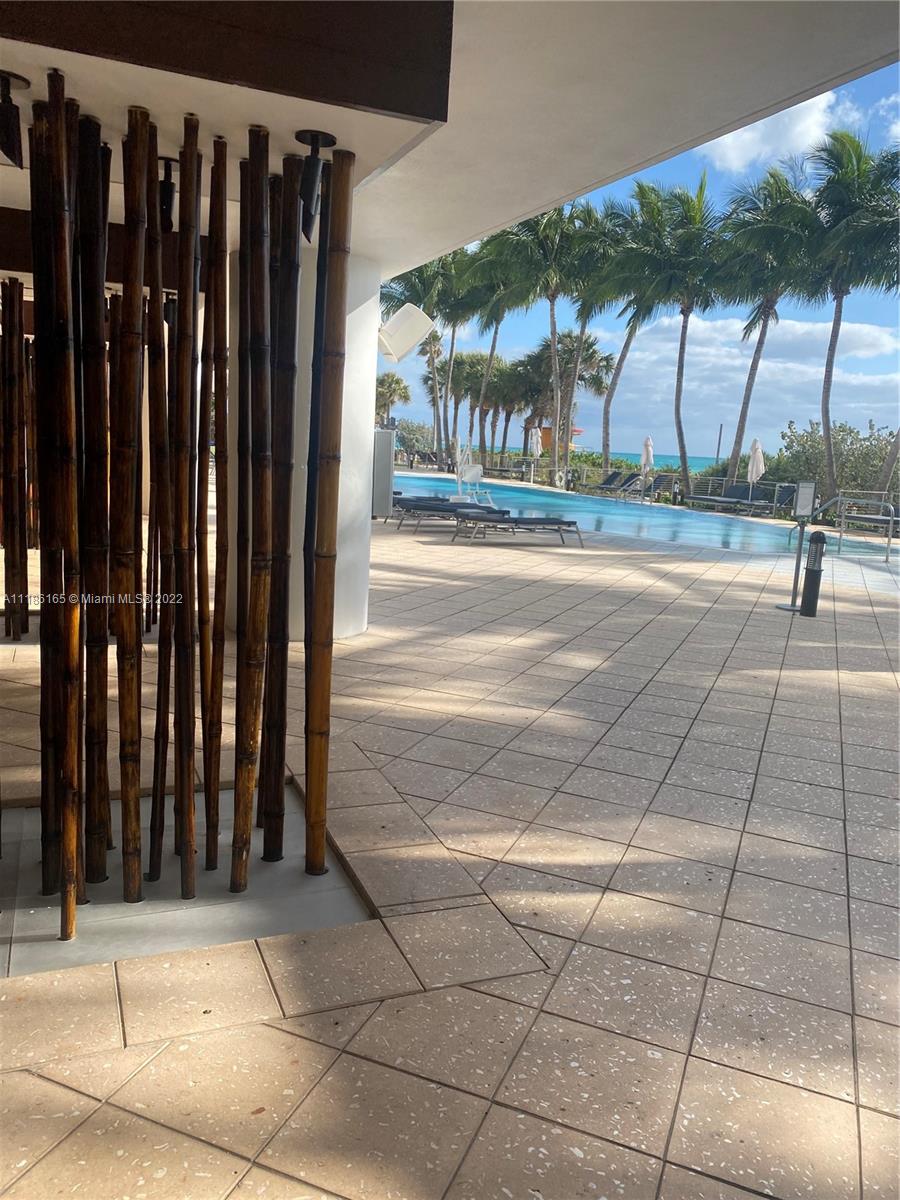 6801 Collins Ave #1102 (door 1111), Miami Beach FL 33141