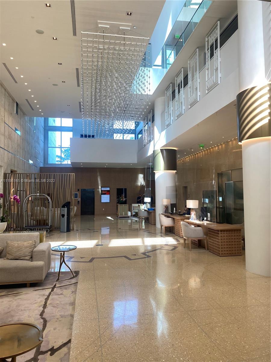 6801 Collins Ave #1102 (door 1111), Miami Beach FL 33141
