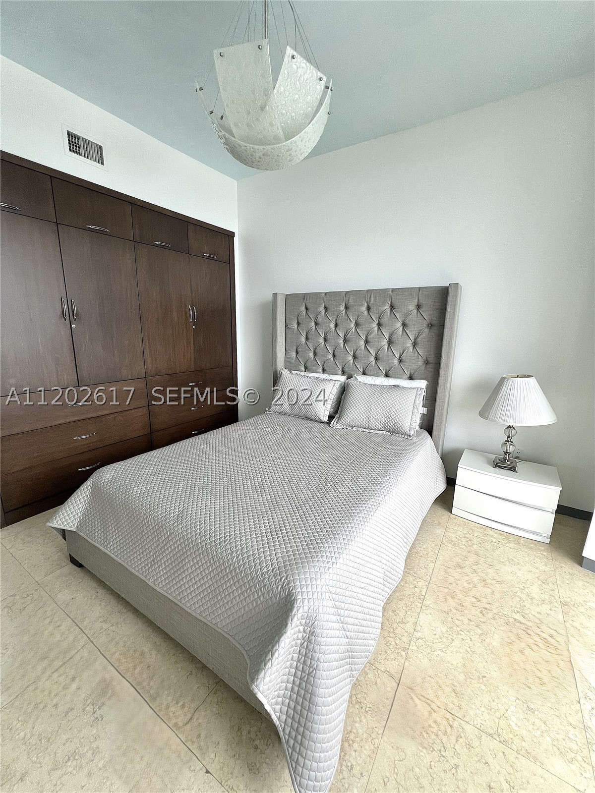 16001 Collins Ave #1705, Sunny Isles Beach FL 33160