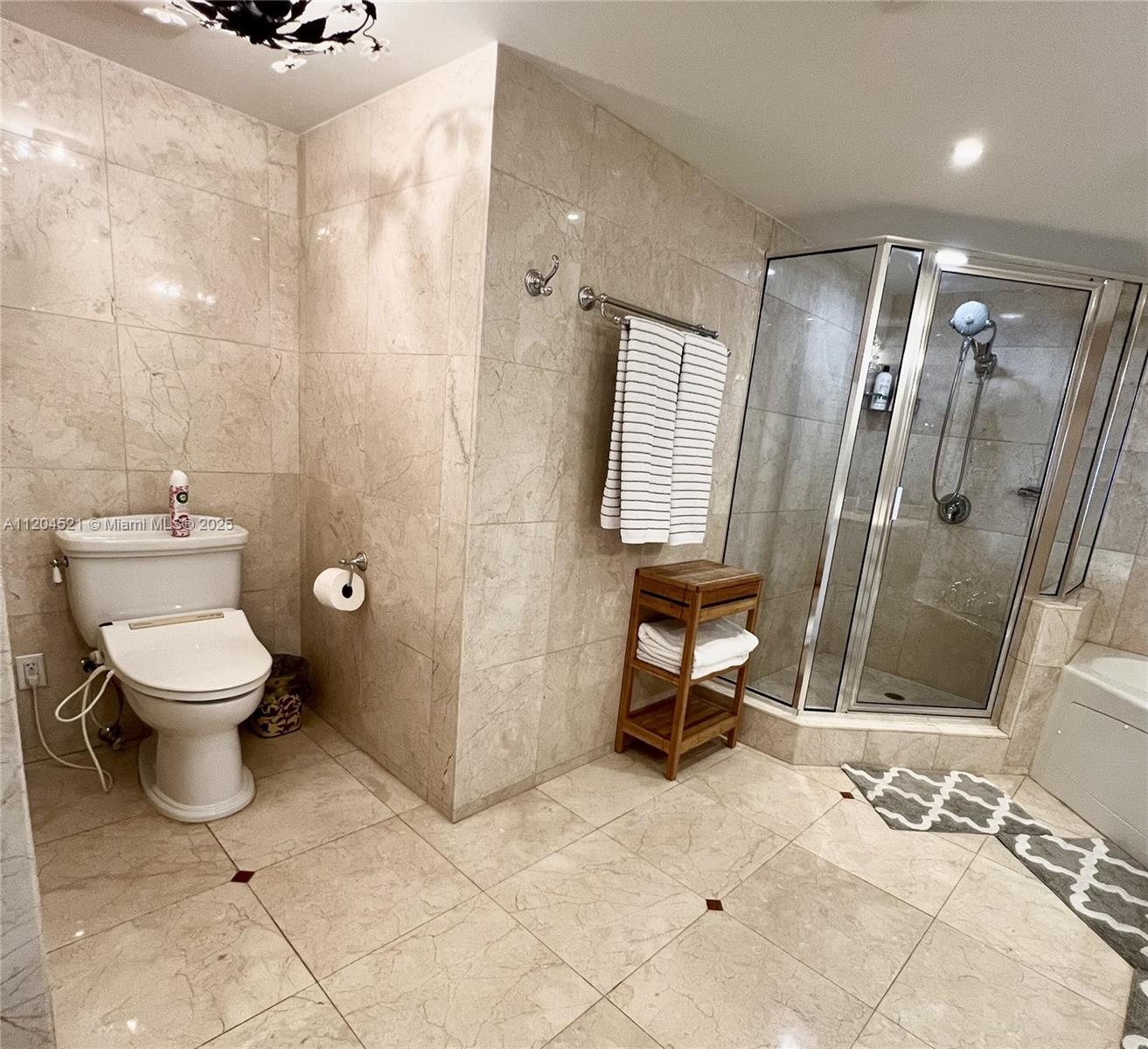 16699 Collins Ave #2704, Sunny Isles Beach FL 33160