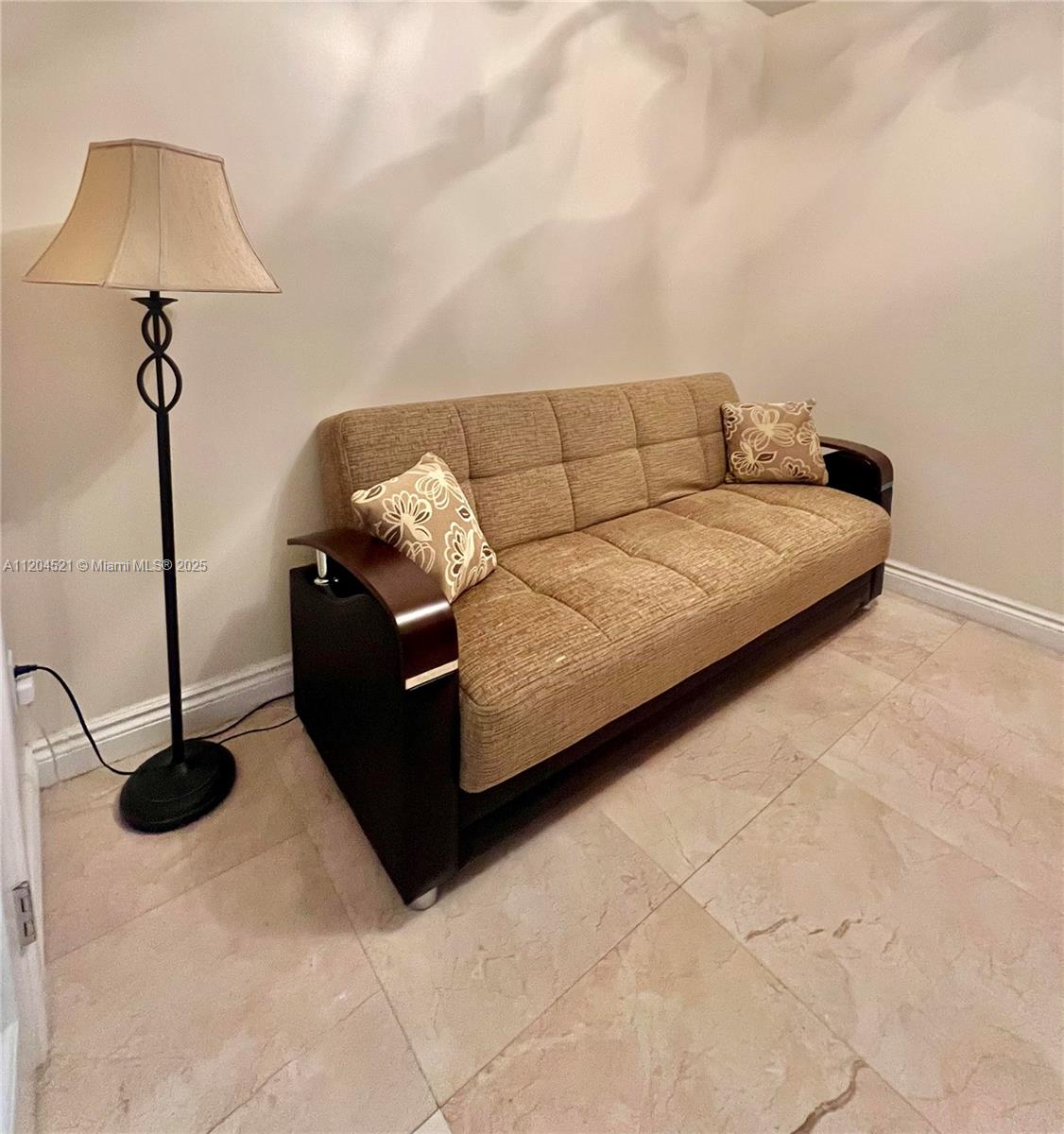 16699 Collins Ave #2704, Sunny Isles Beach FL 33160