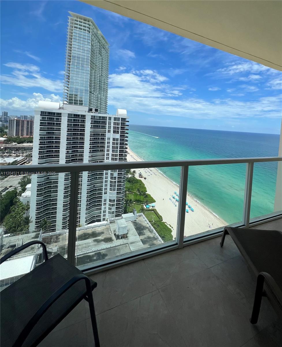 16699 Collins Ave #2704, Sunny Isles Beach FL 33160