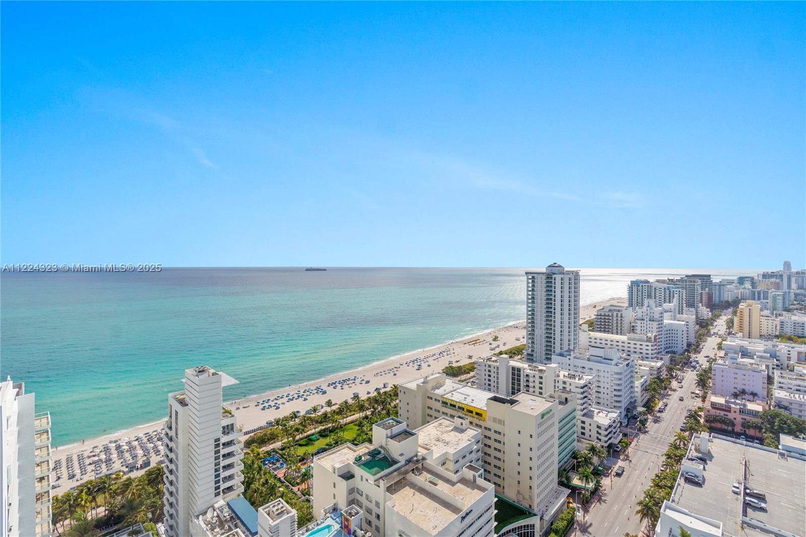 4401 COLLINS AV #2906/2908, Miami Beach FL 33140