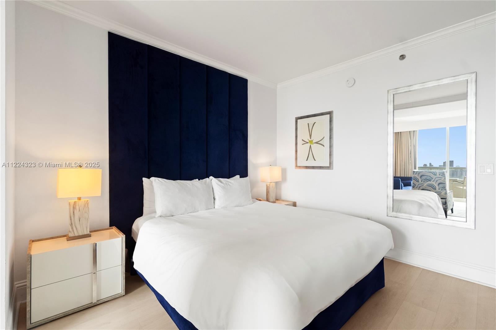 4401 COLLINS AV #2906/2908, Miami Beach FL 33140