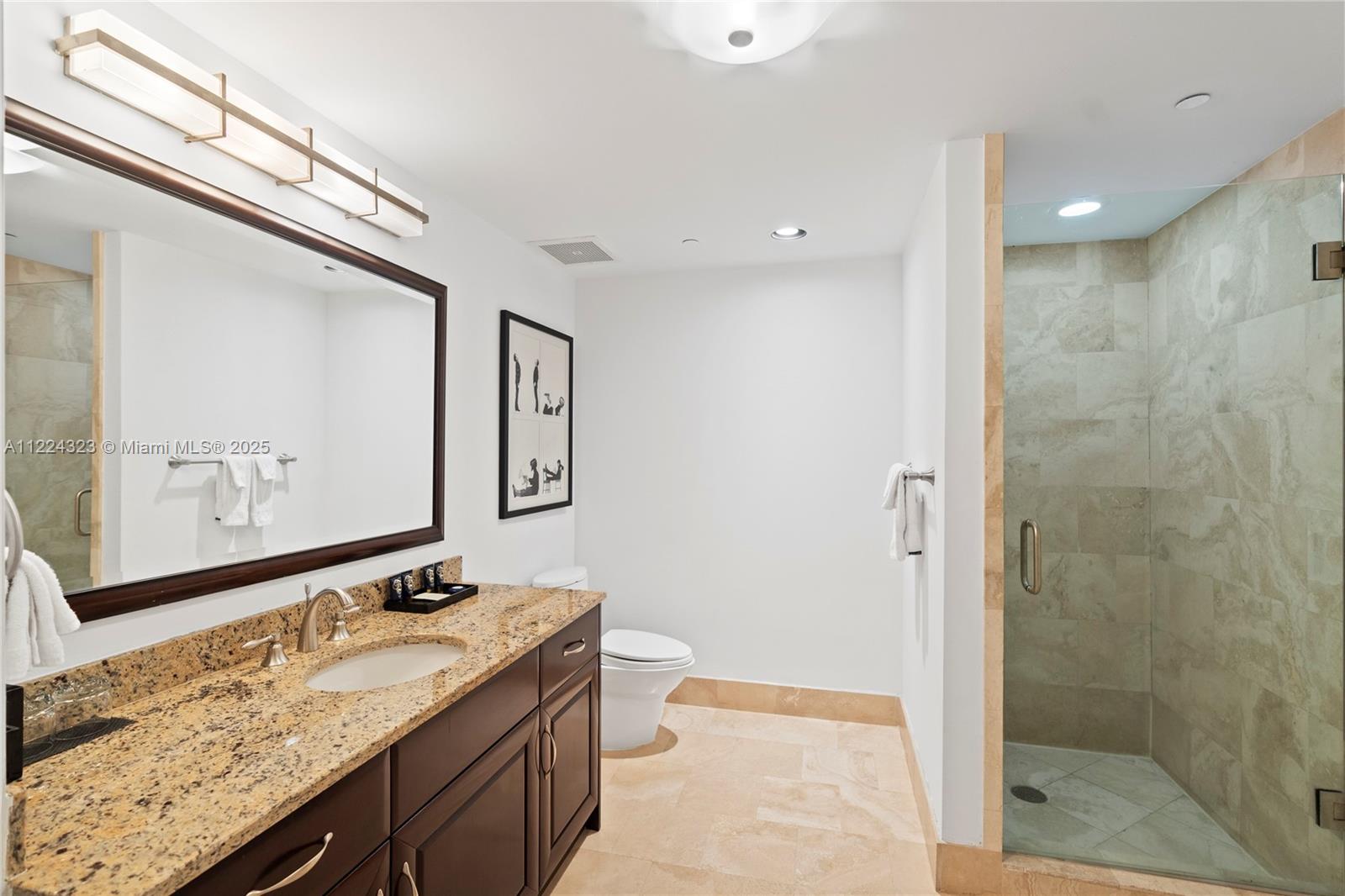 4401 COLLINS AV #2906/2908, Miami Beach FL 33140