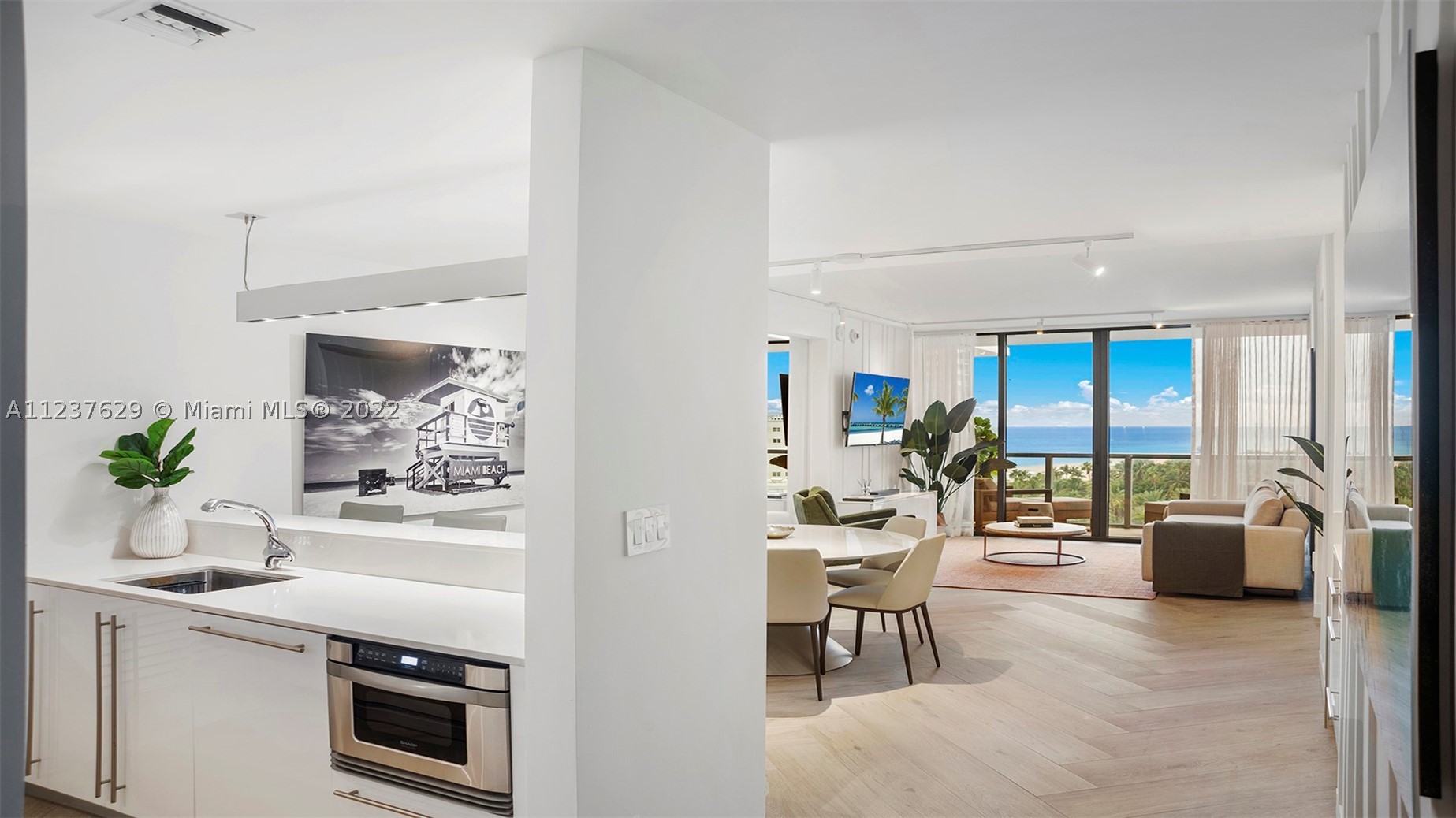 2201 Collins Ave #804, Miami Beach FL 33139