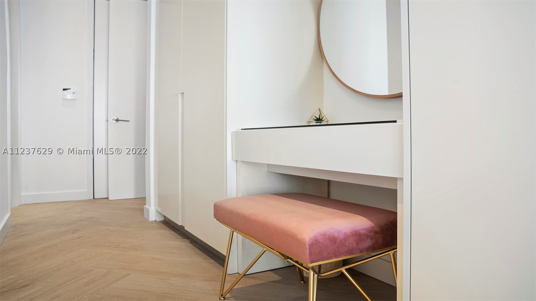 2201 Collins Ave #804, Miami Beach FL 33139