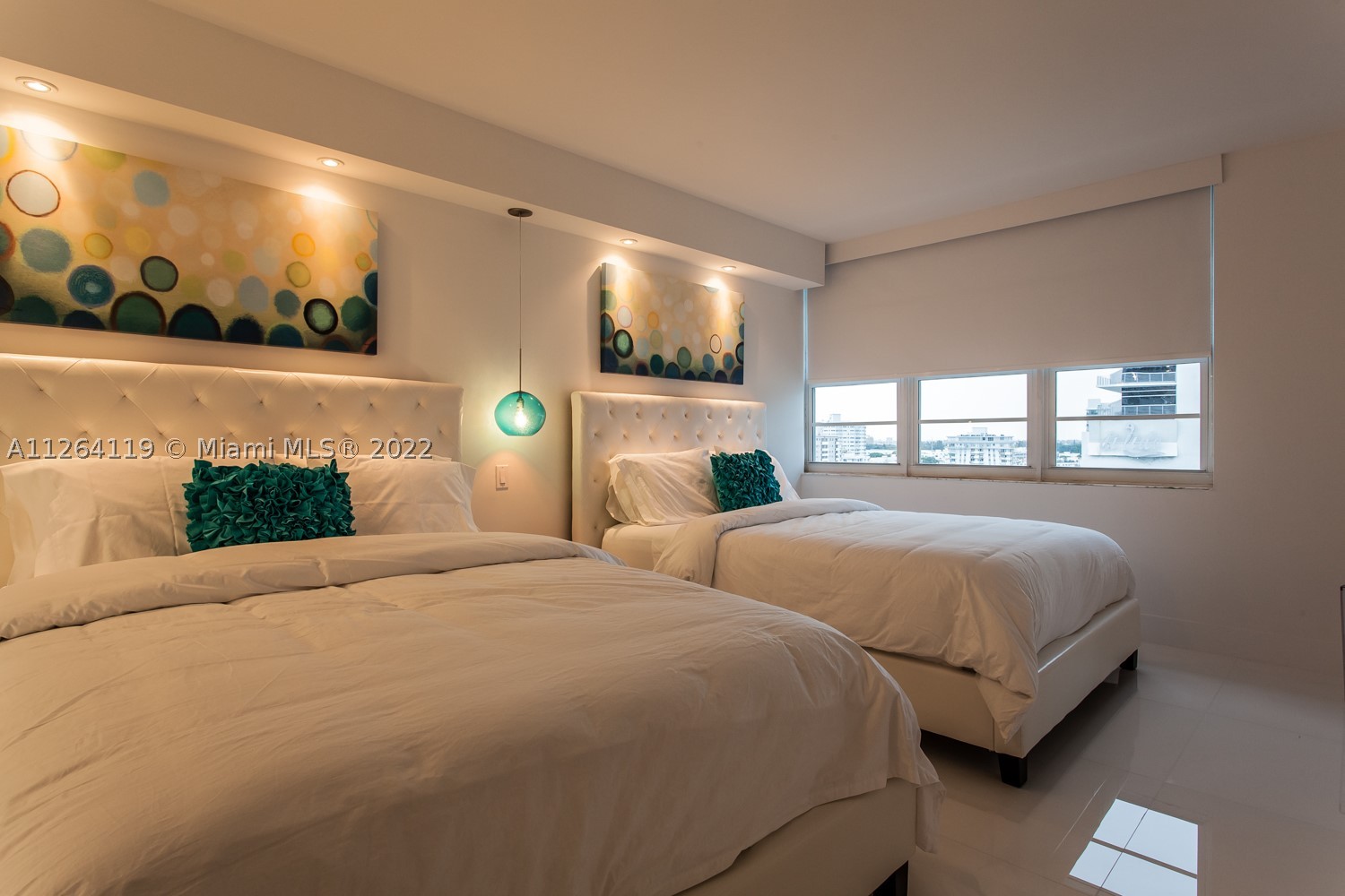 100 Lincoln Rd #943, Miami Beach FL 33139