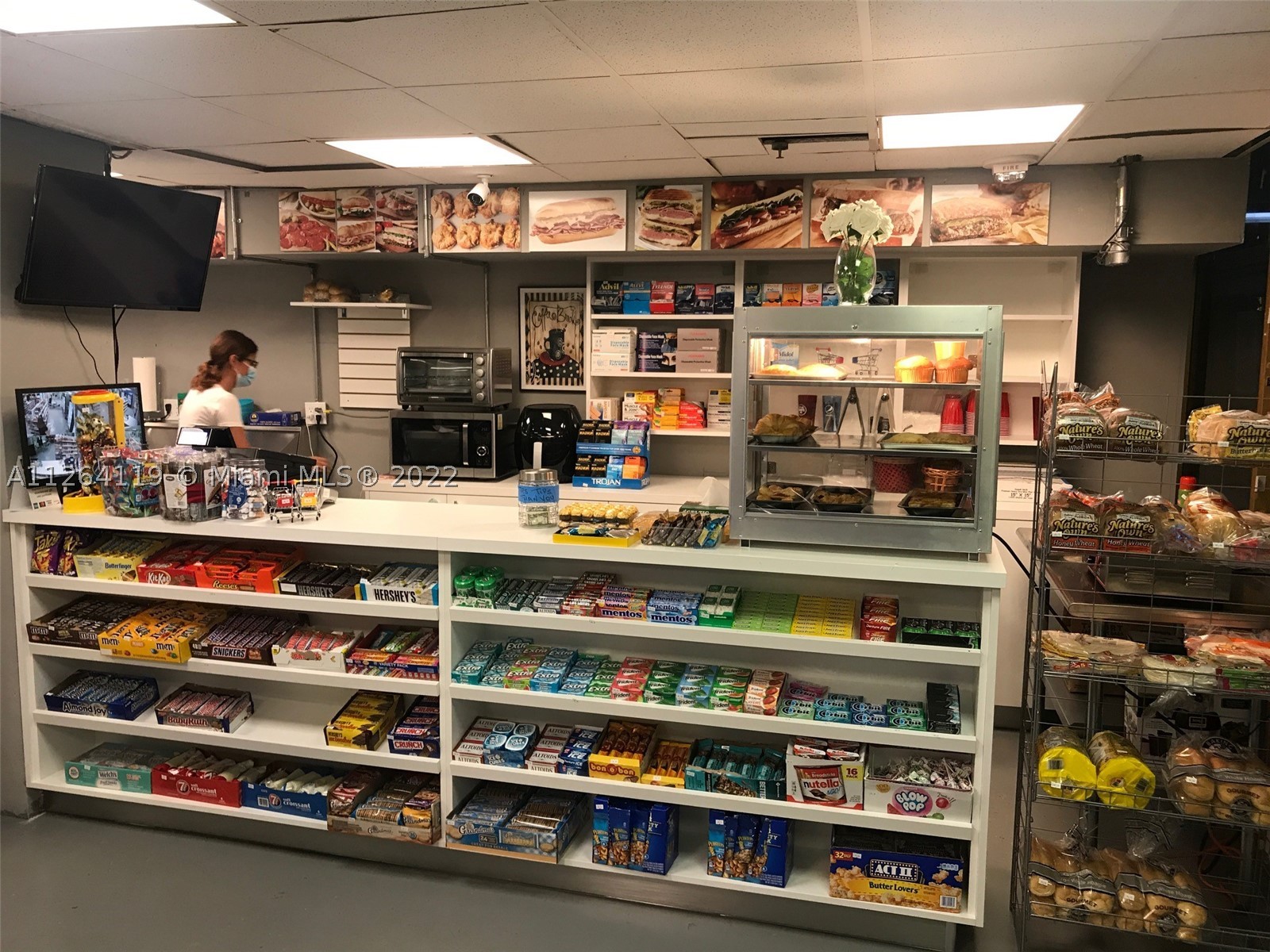 100 Lincoln Rd #943, Miami Beach FL 33139
